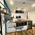 Hyper-Centre Place d\'Erlon superbe Duplex