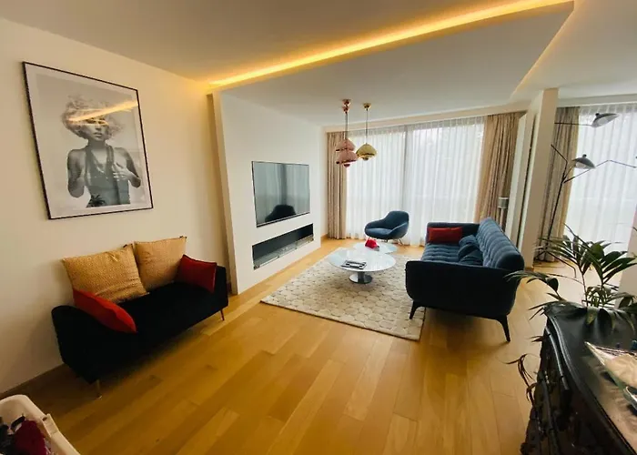 Hyper-Centre Place d\'Erlon superbe Duplex